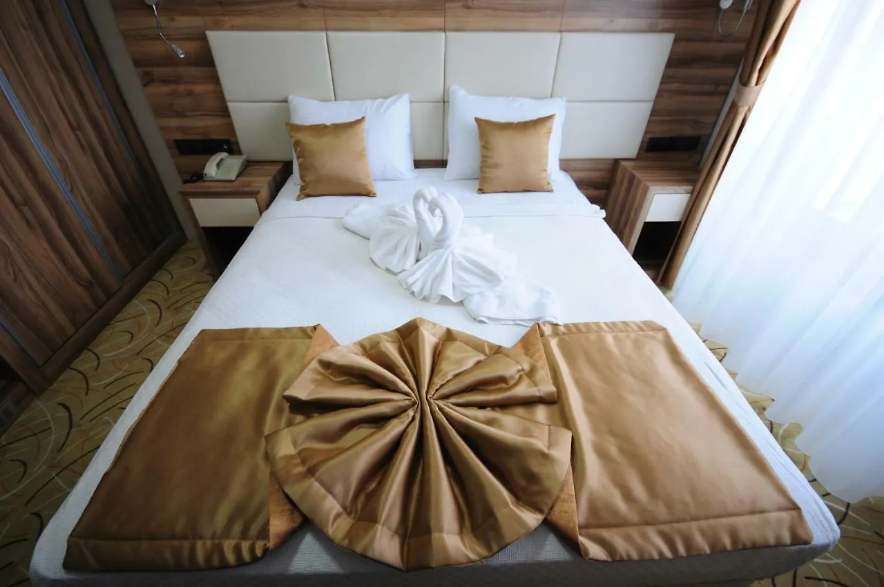 Grand Hekimoglu Hotels Izmir 0*,
